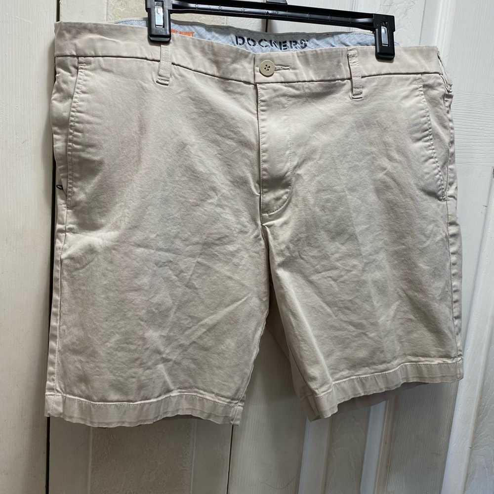 Men docker shorts
